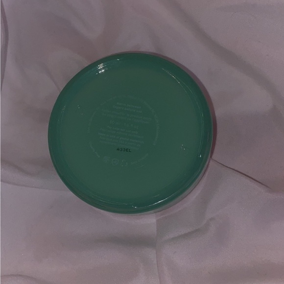 Glossier After Baume Moisturizer Barrier Recovery Crram - Picture 3 of 4